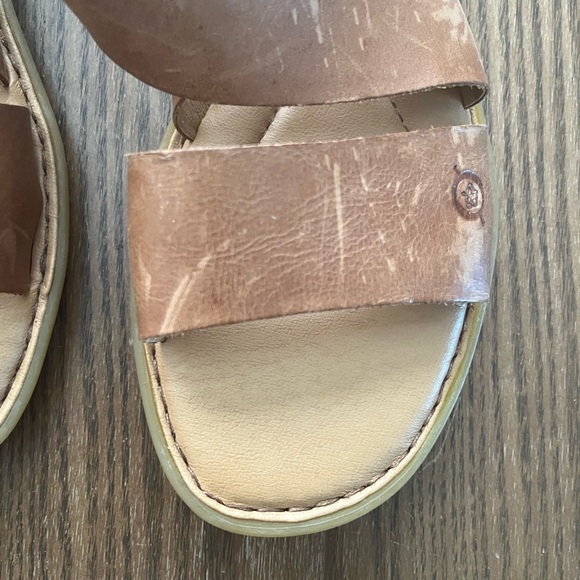 Born Womens Khelk23 Brown Ankle Strap
Sandals Size 8 Medium - Picture 3 of 8